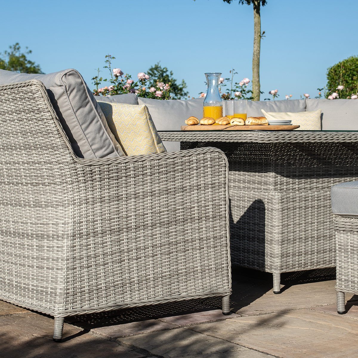 B Oxford Royal U-Shaped Rattan Sofa Set - Image 4